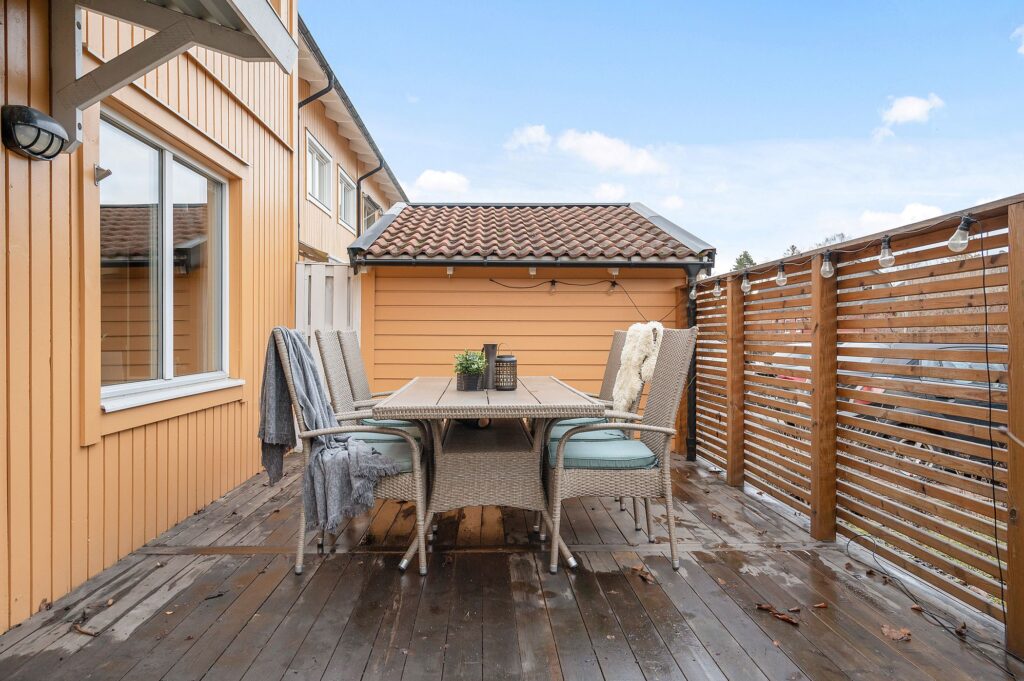 10. Stensattning innergardsrenovering tradgard Villa Jarfalla Viksjo 1024x681
