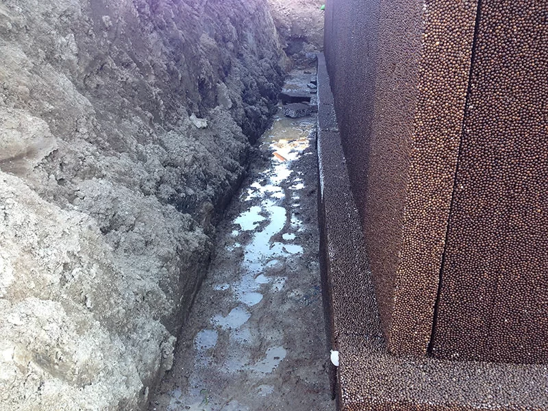 Dranering av kallarutrymme Kungsangen Bro